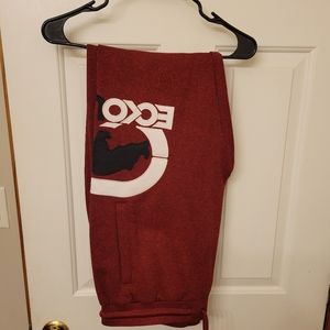 Ecko Unltd joggers Xl maroon color